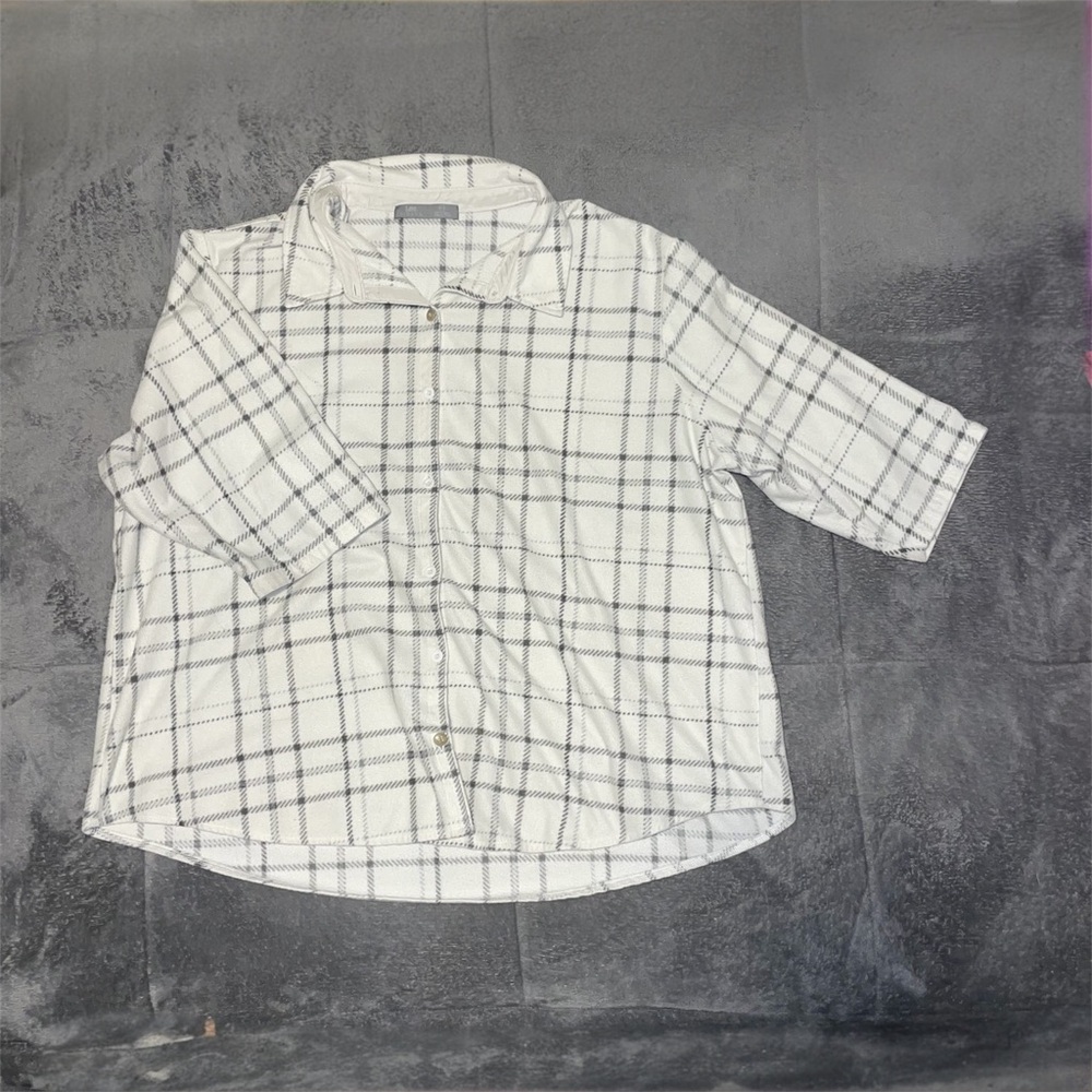 Riders by Lee White and Gray Plaid Top